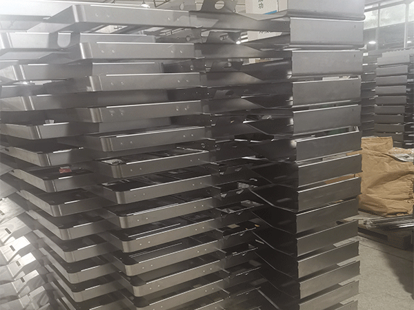 機(jī)柜、機(jī)箱