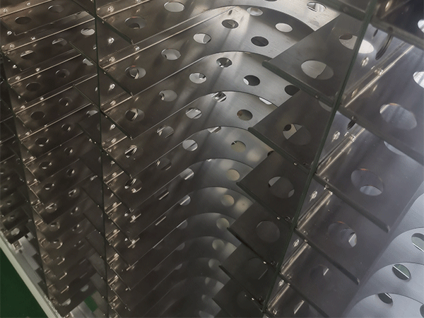 機(jī)柜、機(jī)箱