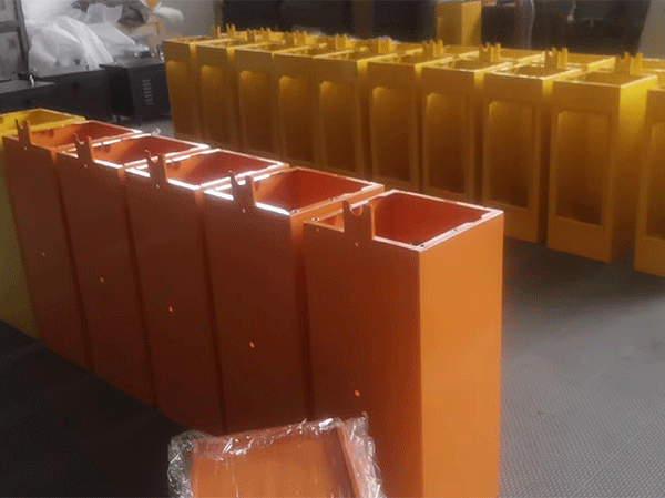 機(jī)柜、機(jī)箱